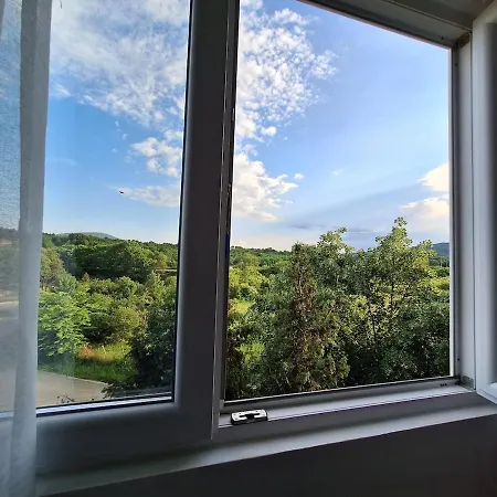 2-bedroom In For Relaxing * Carevo